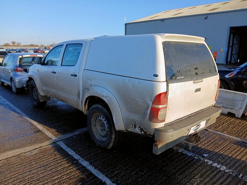 2016 TOYOTA HILUX ACTIVE D-4D 4X4 DCB 