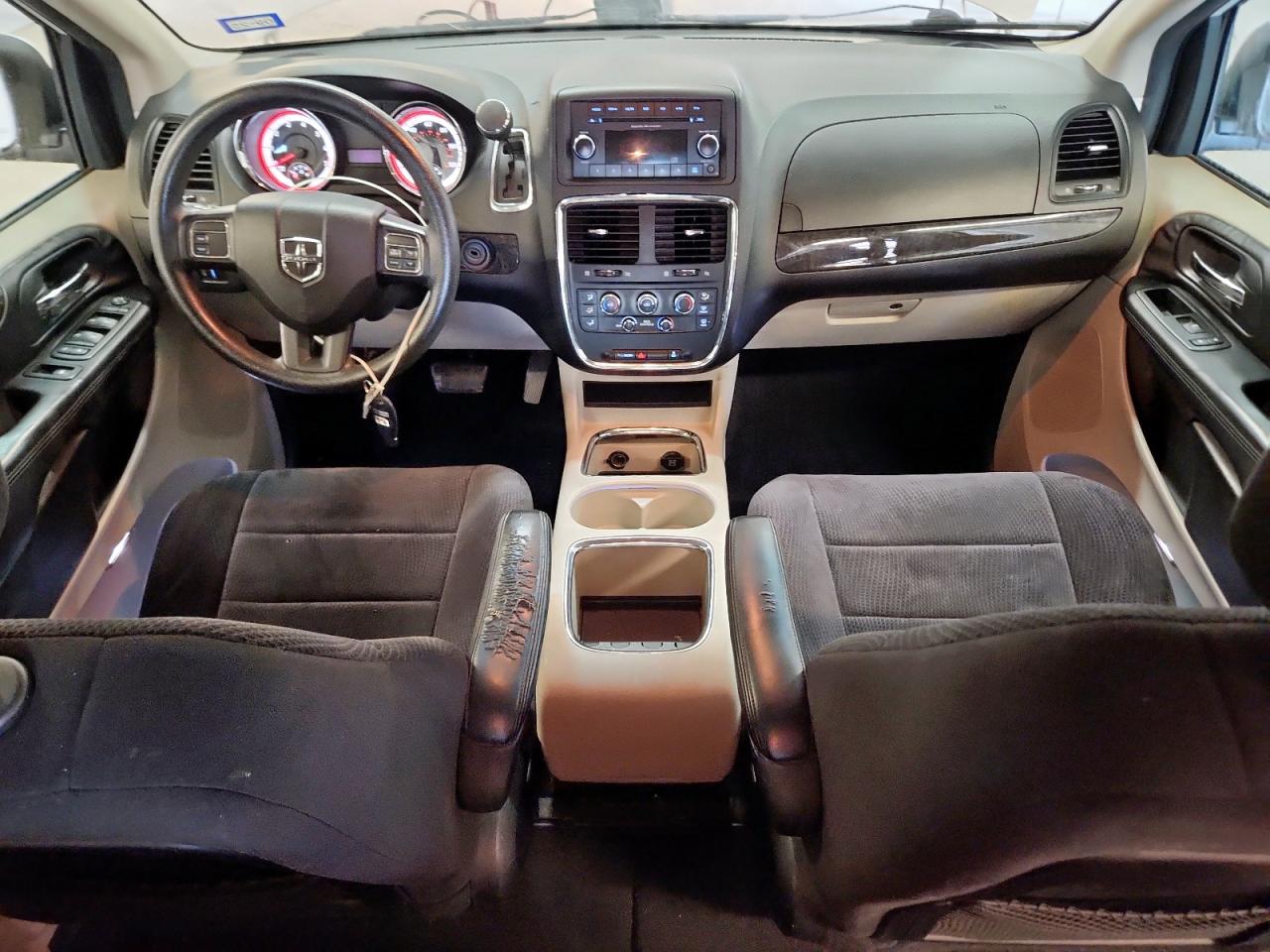 2014 Dodge Grand Caravan Sxt VIN: 2C4RDGCG7ER127757 Lot: 92672745