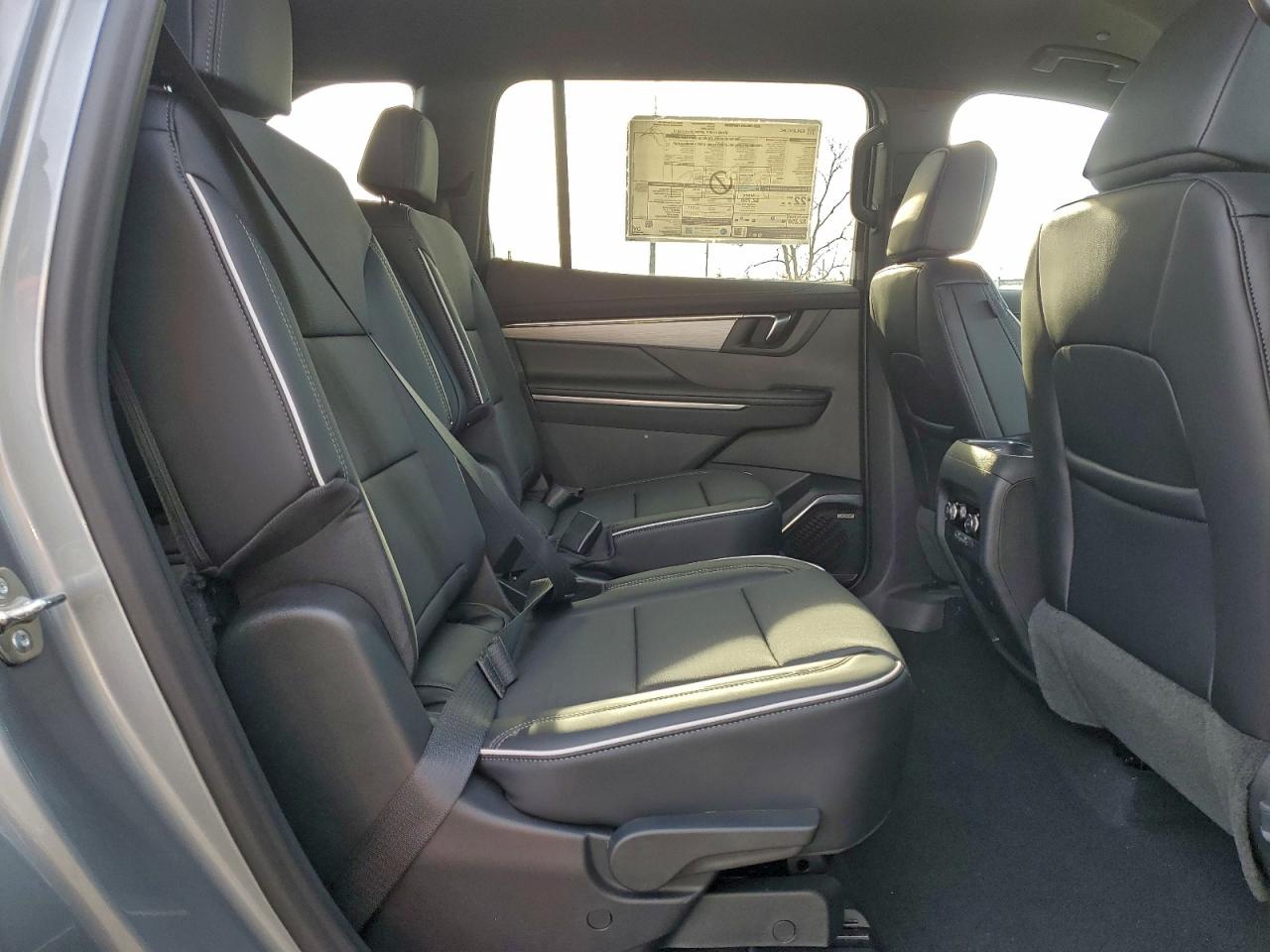 2026 Buick Enclave Preferred VIN: 5GAERAKS2TJ210700 Lot: 93396985