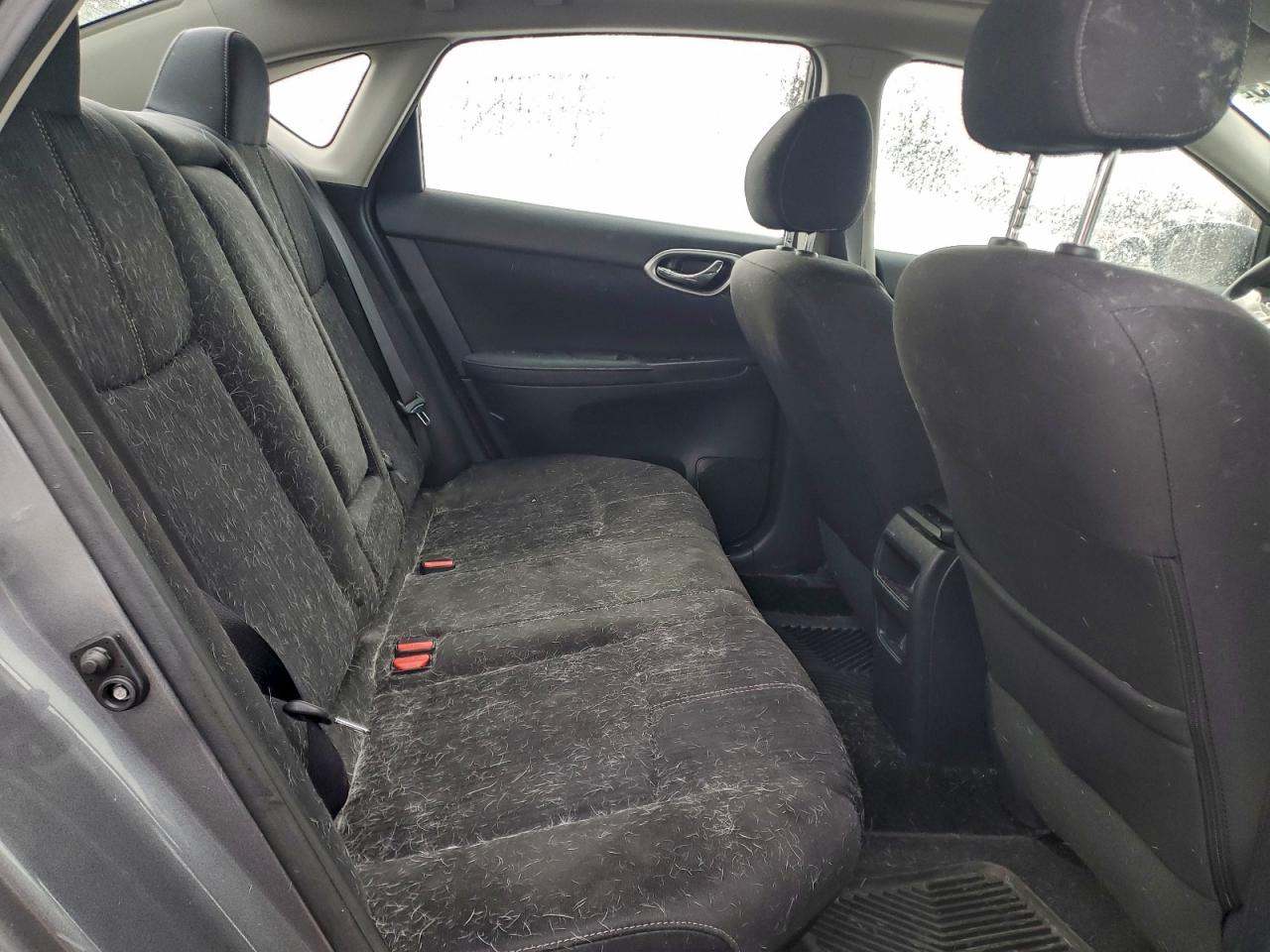 2017 Nissan Sentra S VIN: 3N1AB7AP5HY375261 Lot: 92888025