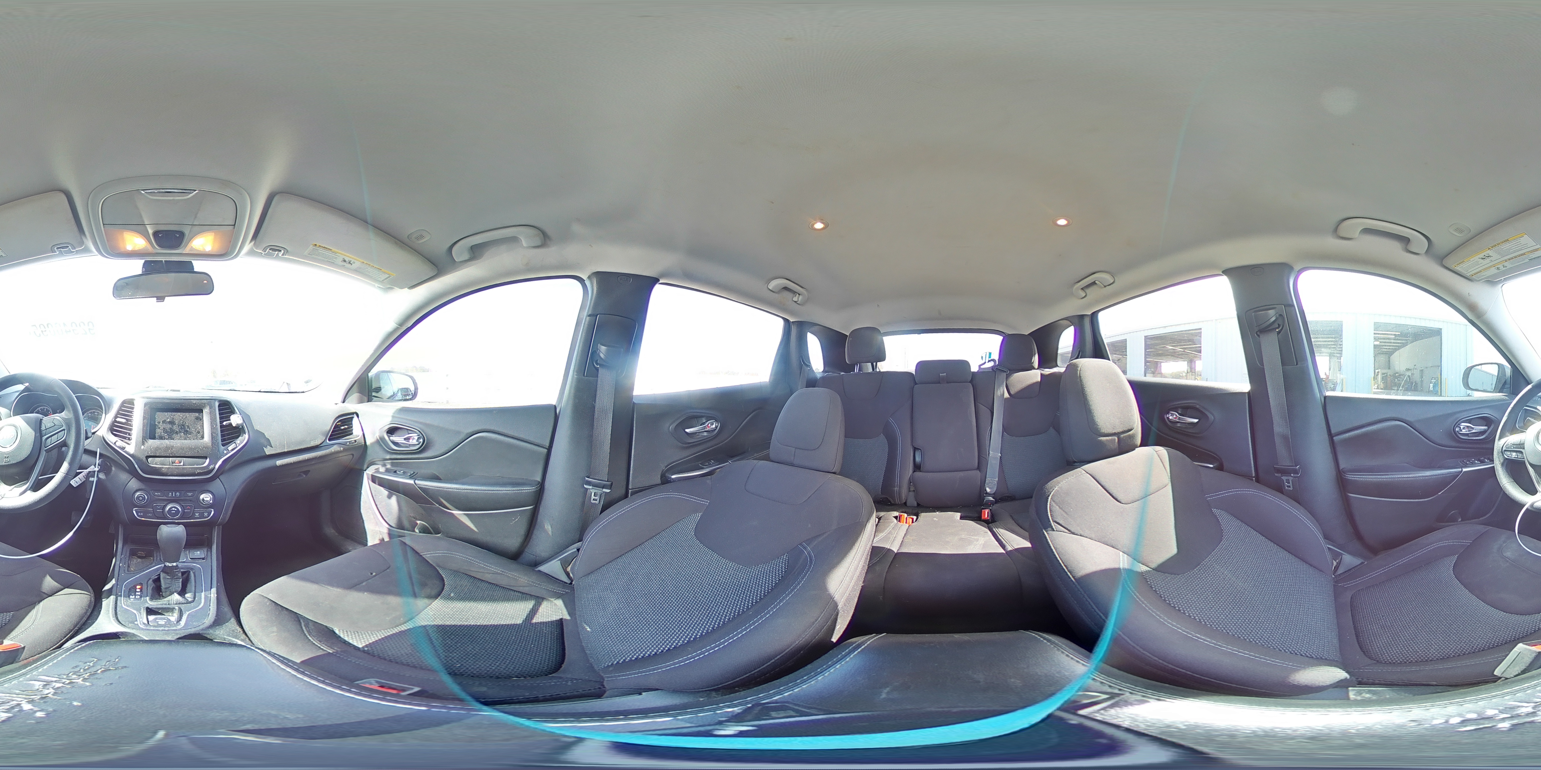 2020 Jeep Cherokee Latitude VIN: 1C4PJLCB4LD556089 Lot: 92940095