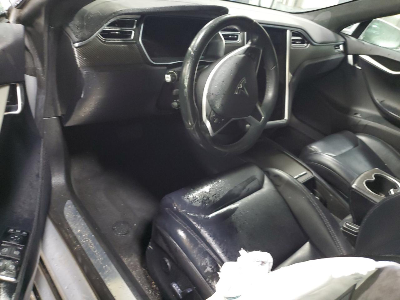 2017 Tesla Model S VIN: 5YJSA1E20HF218247 Lot: 93370275