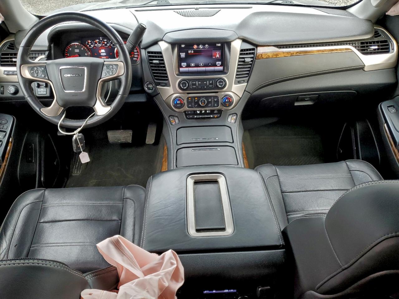 2015 GMC Yukon Xl Denali VIN: 1GKS2JKJ9FR169604 Lot: 93931765