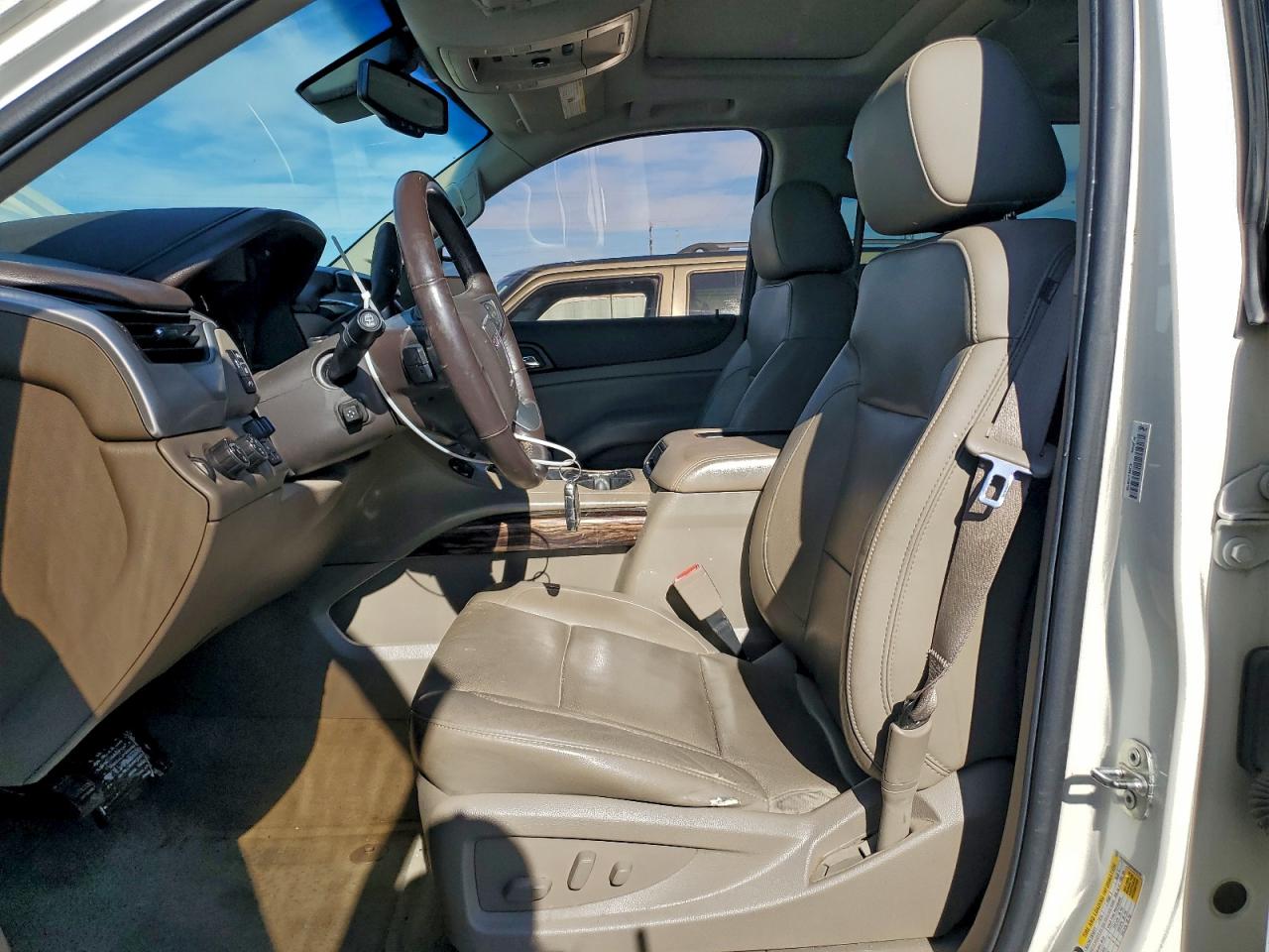 2015 GMC Yukon Xl K1500 Slt VIN: 1GKS2HKC0FR624379 Lot: 93978585