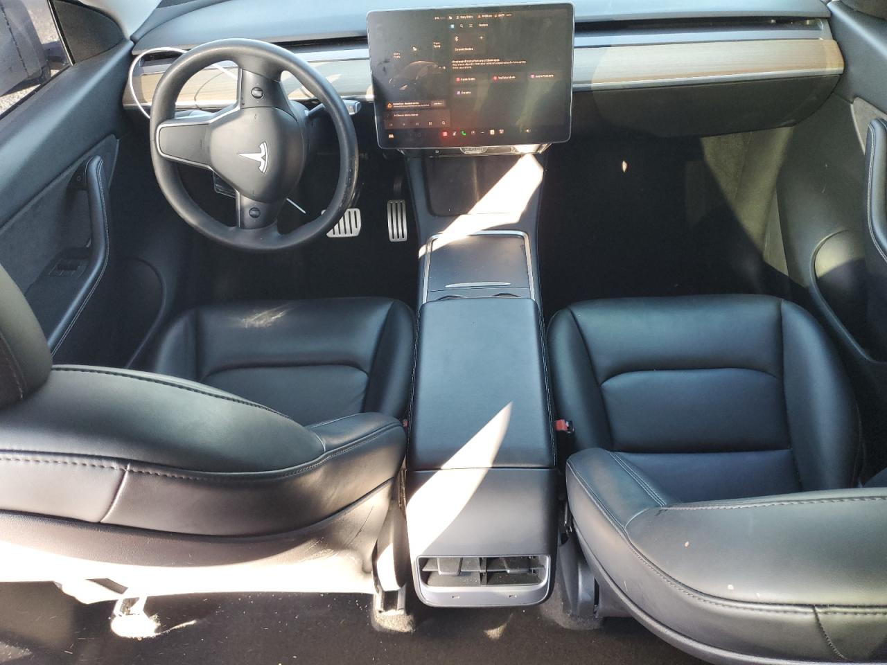 2022 Tesla Model Y VIN: 7SAYGDEF2NF312187 Lot: 91017155