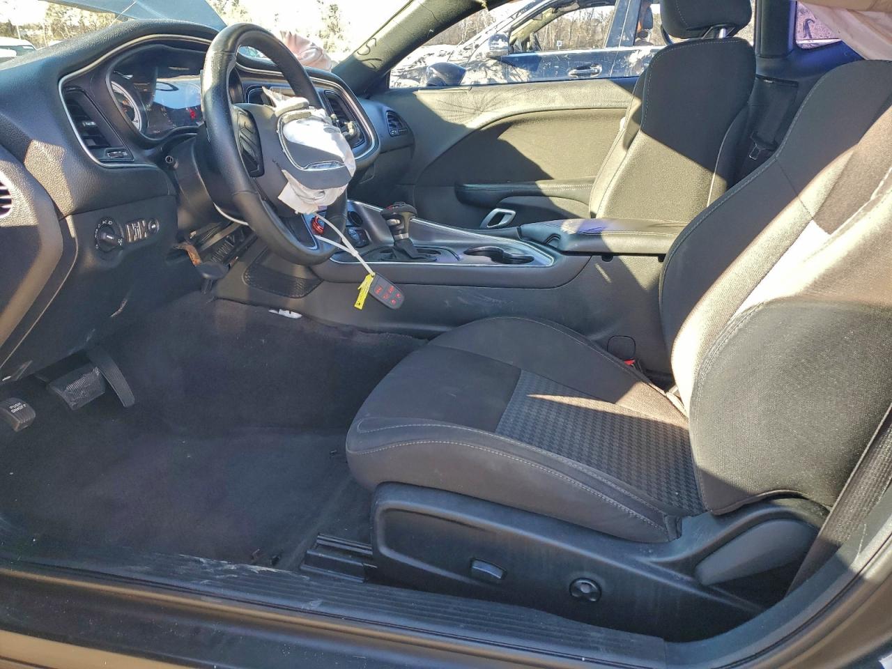 2017 Dodge Challenger R/T VIN: 2C3CDZBT3HH640034 Lot: 94390325