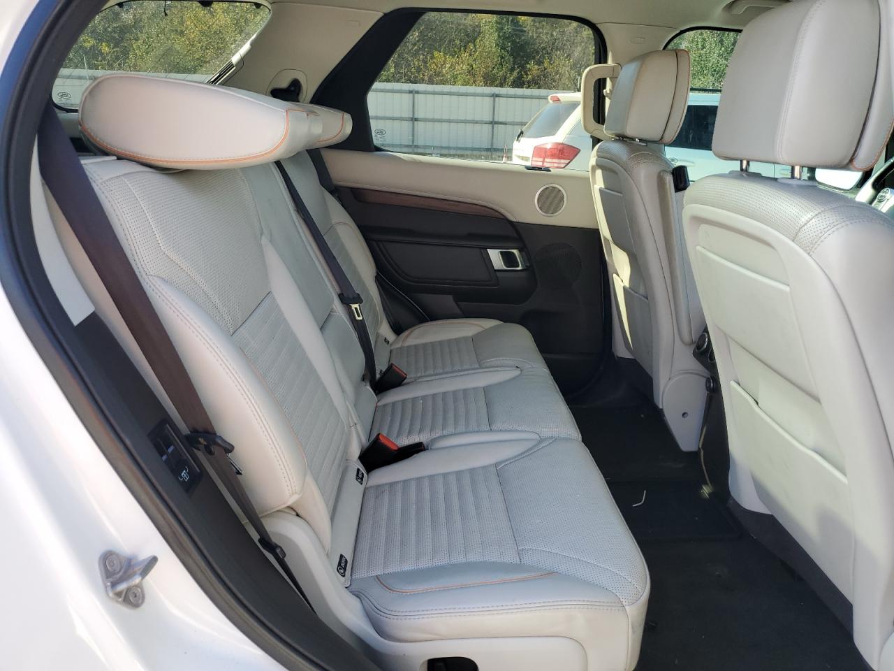 2018 Land Rover Discovery Hse Luxury VIN: SALRT2RV3JA072534 Lot: 91329195