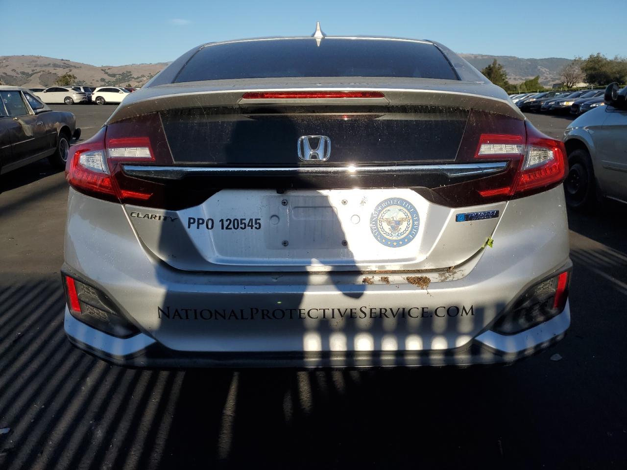 2018 Honda Clarity Touring VIN: JHMZC5F3XJC020462 Lot: 91313615