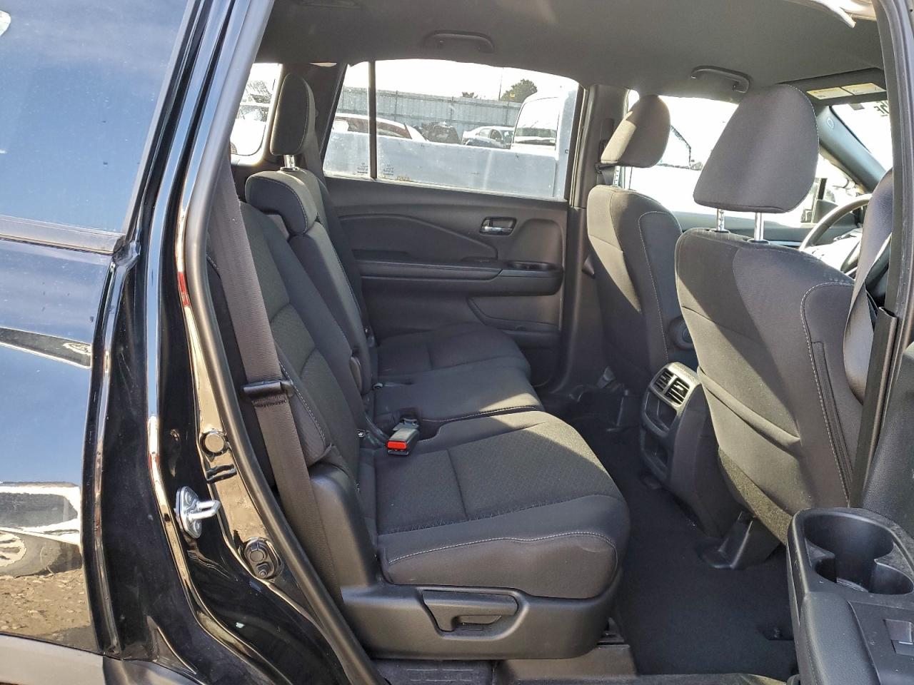 2021 Honda Passport Sport VIN: 5FNYF8H24MB020586 Lot: 93741195