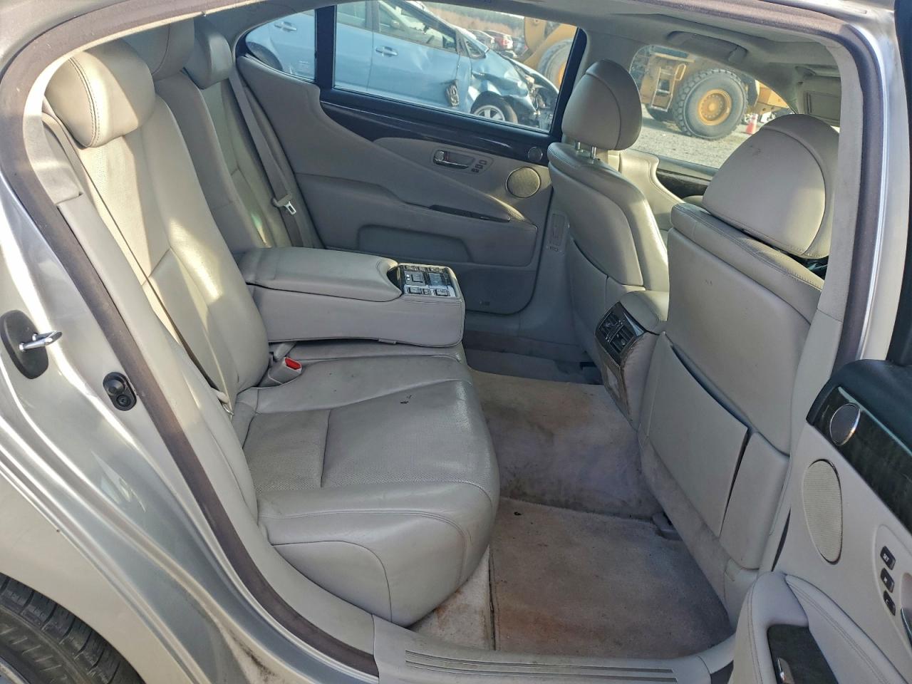 2007 Lexus Ls 460L VIN: JTHGL46F875005340 Lot: 93719035