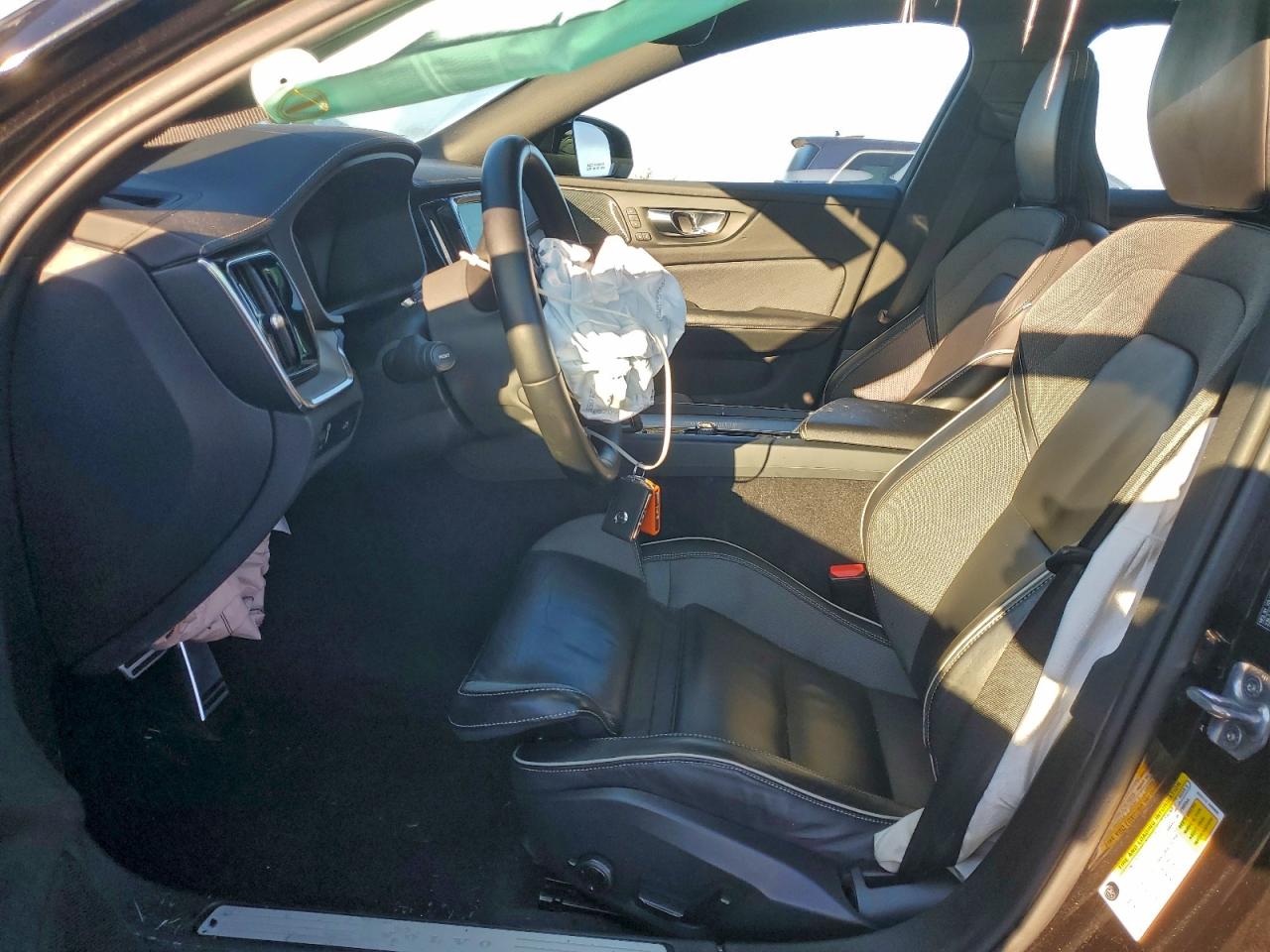 2022 Volvo S60 B5 R-Design VIN: 7JRL12TM0NG165857 Lot: 93820235