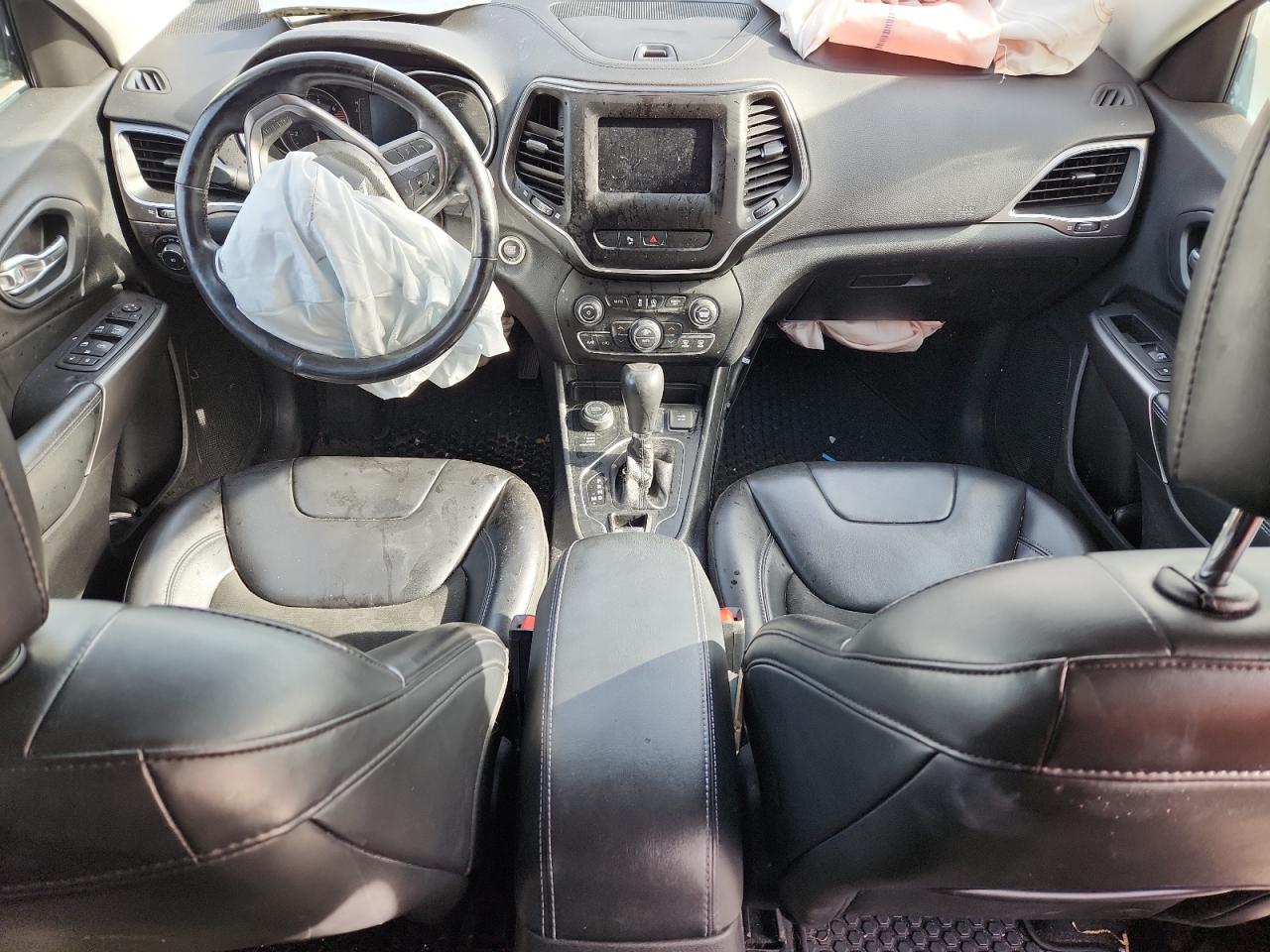 2020 Jeep Cherokee Latitude Plus VIN: 1C4PJMLB2LD571356 Lot: 91247905