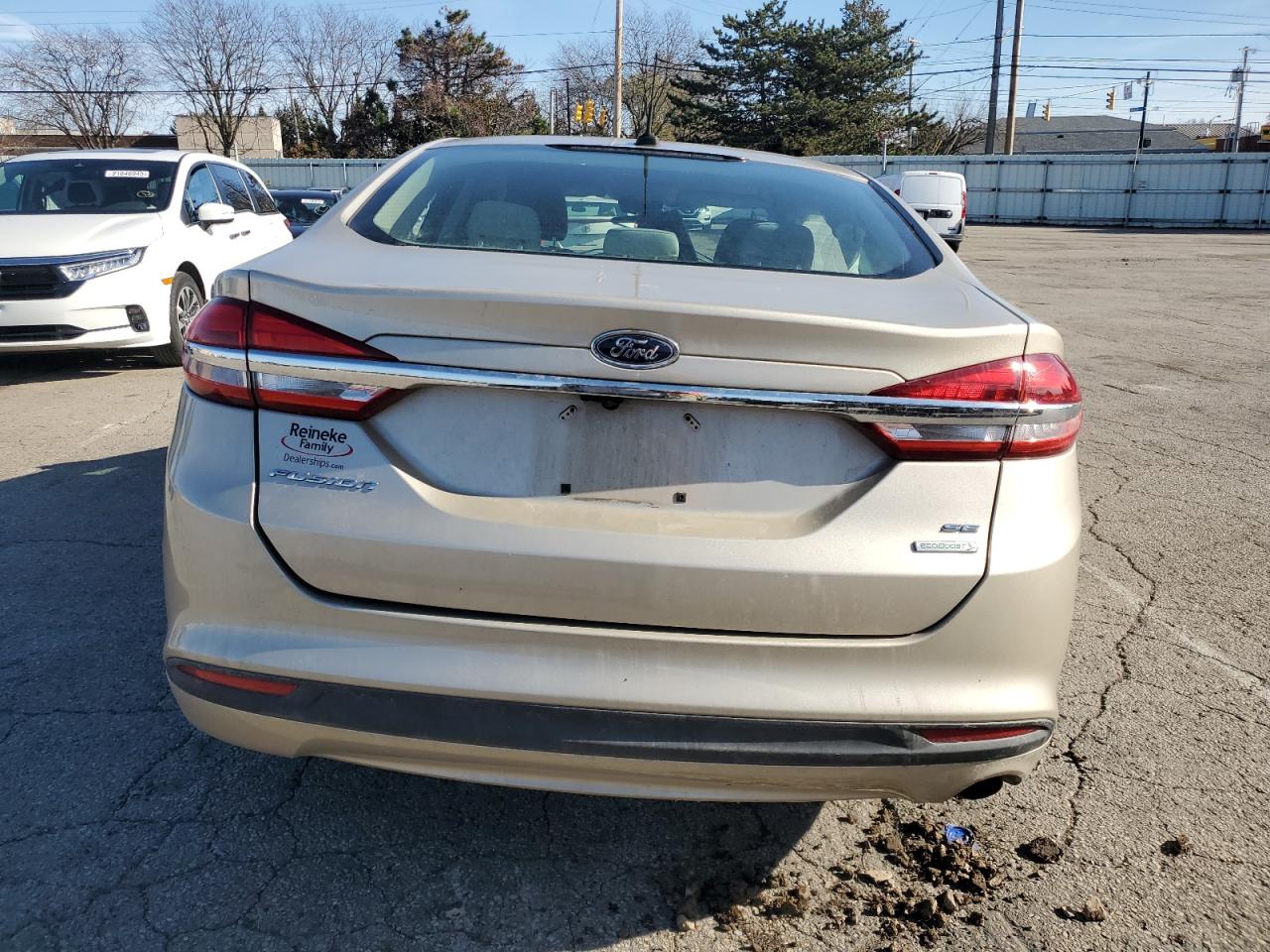 2017 Ford Fusion Se VIN: 3FA6P0HD1HR272135 Lot: 92695295