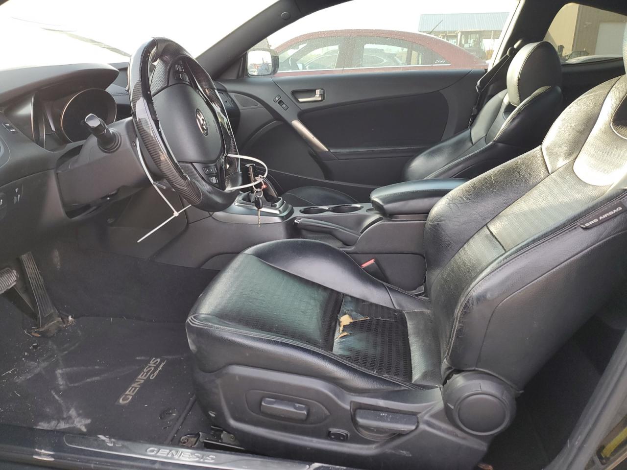 2013 Hyundai Genesis Coupe 2.0T VIN: KMHHT6KD1DU102284 Lot: 89818095
