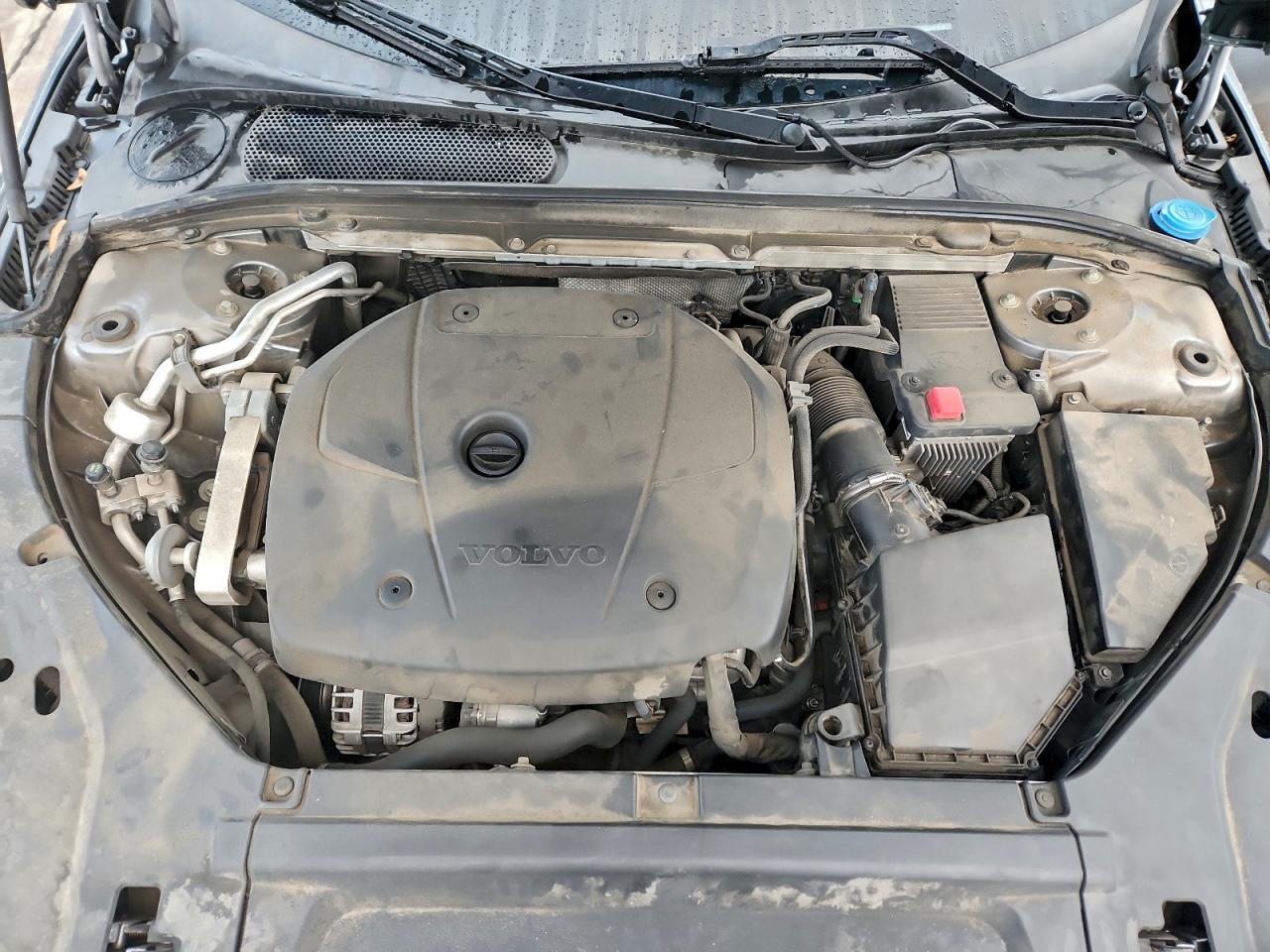 2018 Volvo S90 T5 Momentum VIN: LVY982AK1JP034817 Lot: 93496115