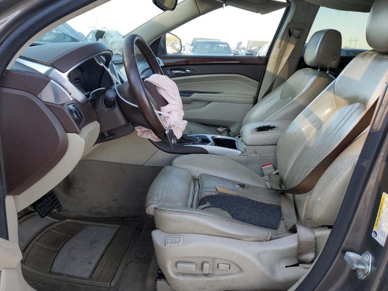 2014 Cadillac Srx Luxury Collection VIN: 3GYFNBE38ES585978 Lot: 92168115