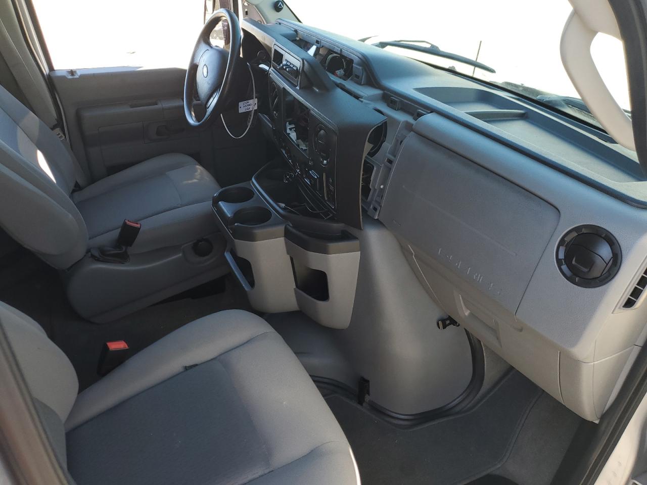 2013 Ford Econoline E250 Van VIN: 1FTNE2EL8DDB24943 Lot: 82750125