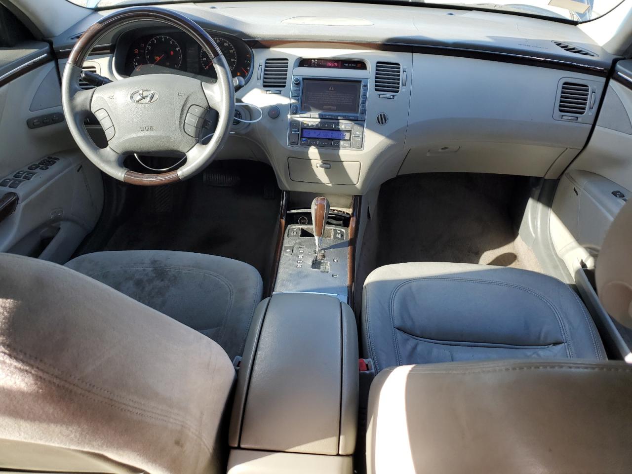 2009 Hyundai Azera Se VIN: KMHFC46F79A369400 Lot: 90612805