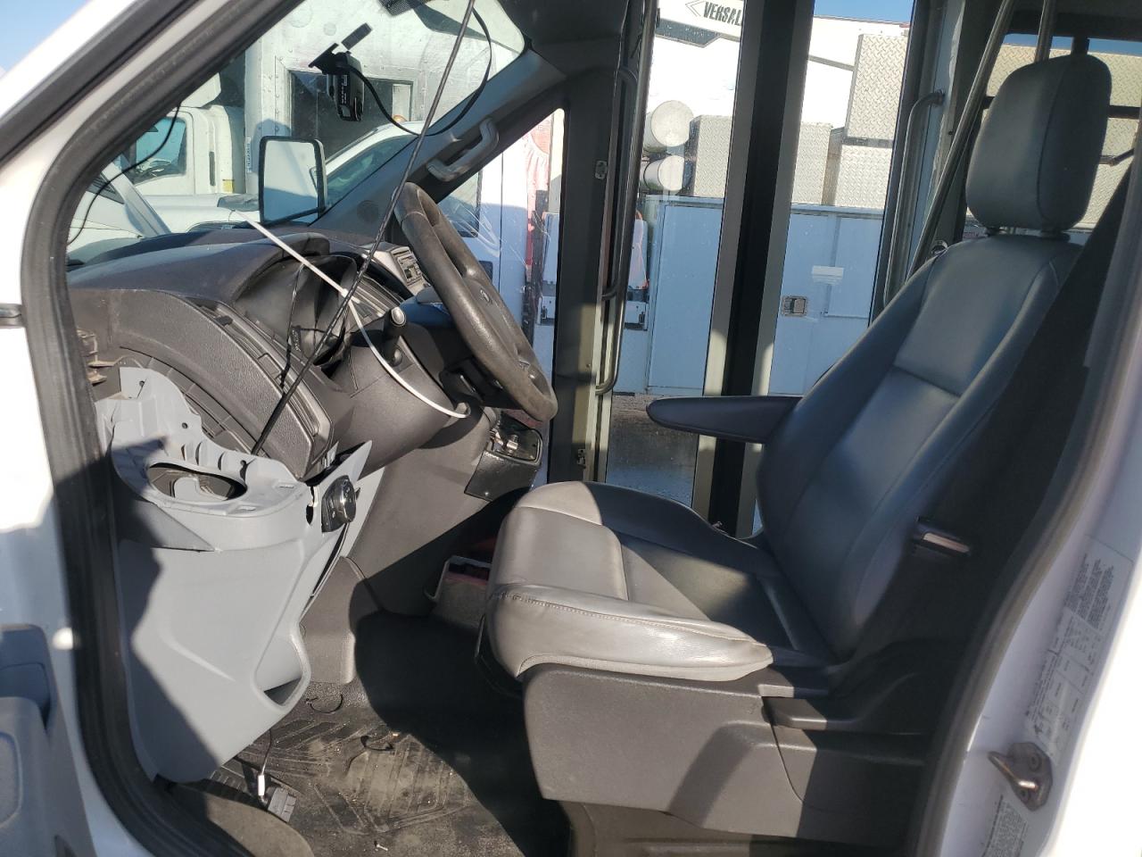 2015 Ford Transit T- - Bus VIN: 1FDES6PM3FKA88384 Lot: 92268545