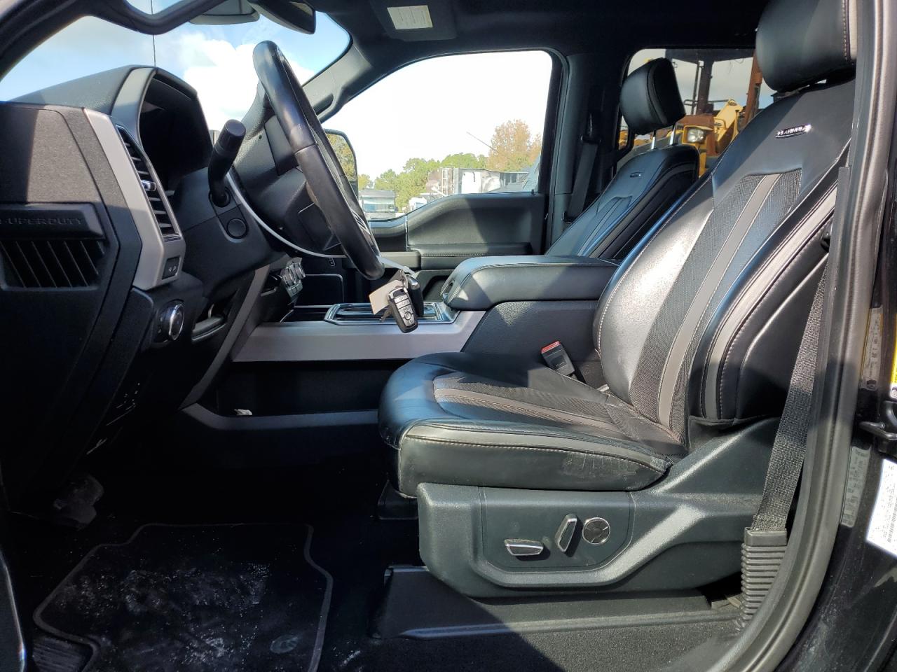 2019 Ford F450 Super Duty VIN: 1FT8W4DT4KEG63526 Lot: 90682315