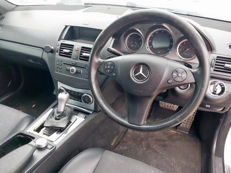 2010 MERCEDES-BENZ C CLASS C180 CGI BLUEEFFICIENCY SPORT 4DR AUTO