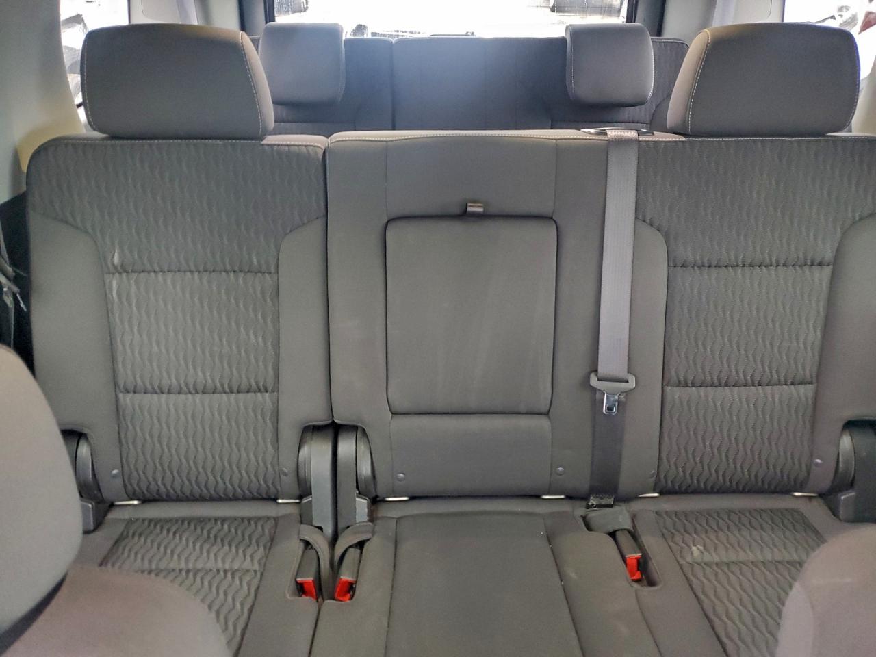 2018 Chevrolet Tahoe K1500 Ls VIN: 1GNSKAKC4JR265931 Lot: 94140435