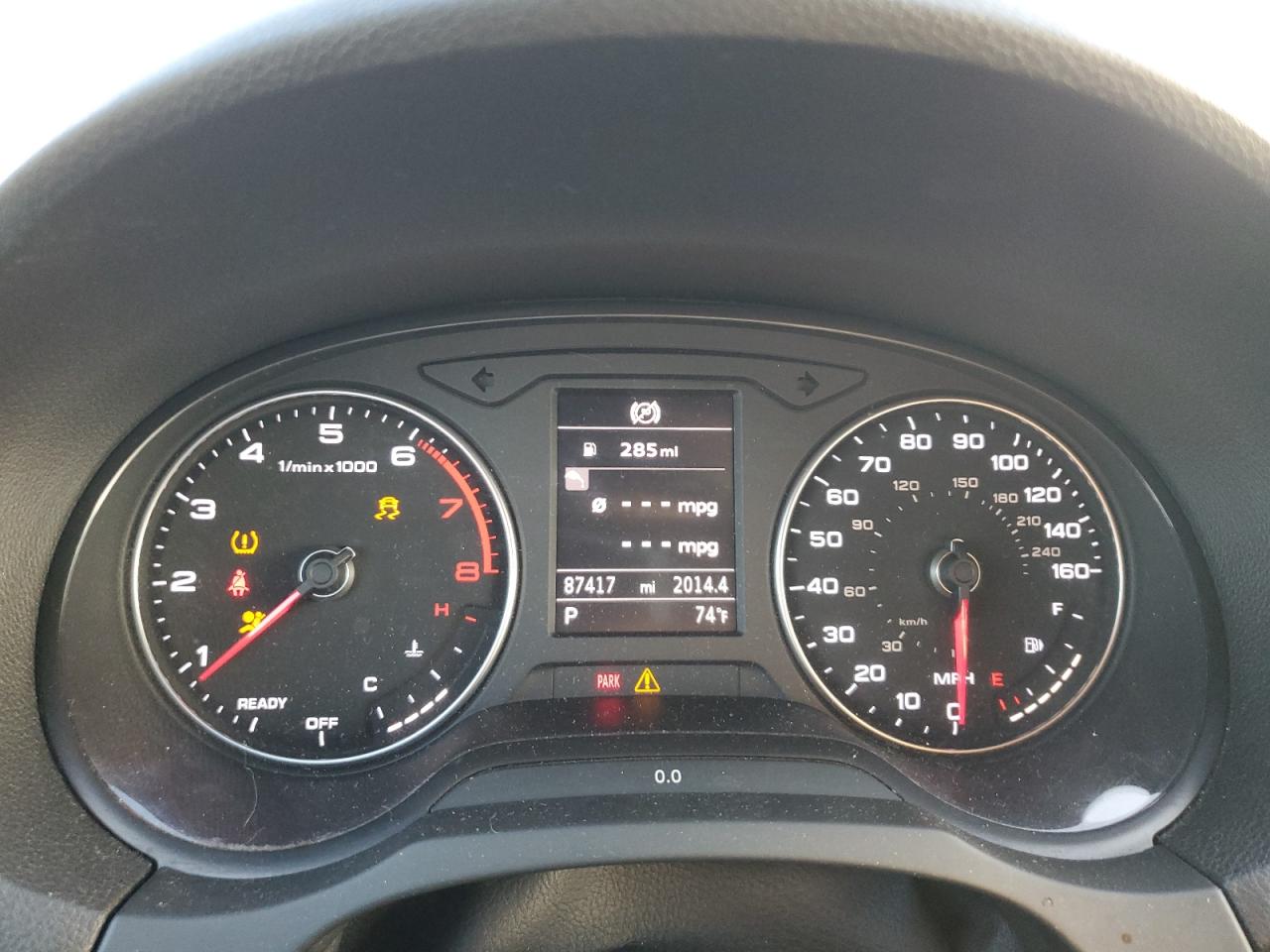 2017 Audi A3 Premium VIN: WAUAUGFF5H1046360 Lot: 92385585