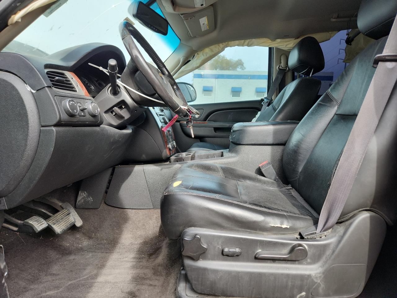 2011 Chevrolet Avalanche Lt VIN: 3GNTKFE30BG319997 Lot: 92982095