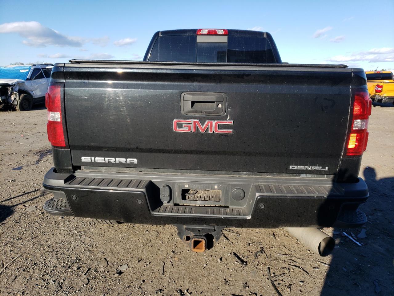 2019 GMC Sierra K2500 Denali VIN: 1GT12SEY3KF112042 Lot: 92375245