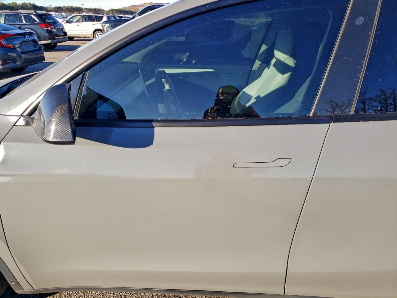 2022 Tesla Model Y VIN: 7SAYGDEE5NF562479 Lot: 93235945