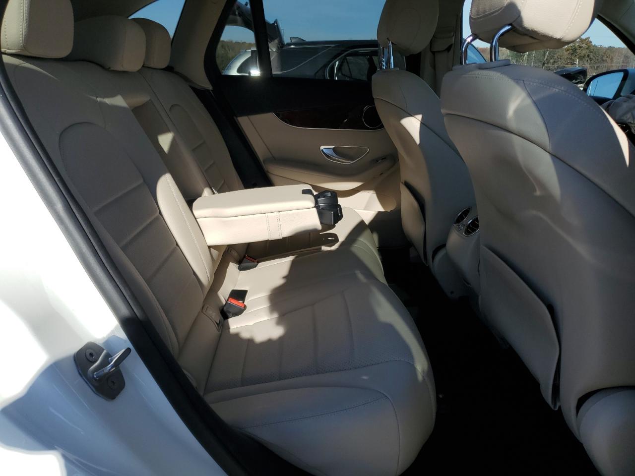 2016 Mercedes-Benz Glc 300 4Matic VIN: WDC0G4KB7GF089925 Lot: 93031385