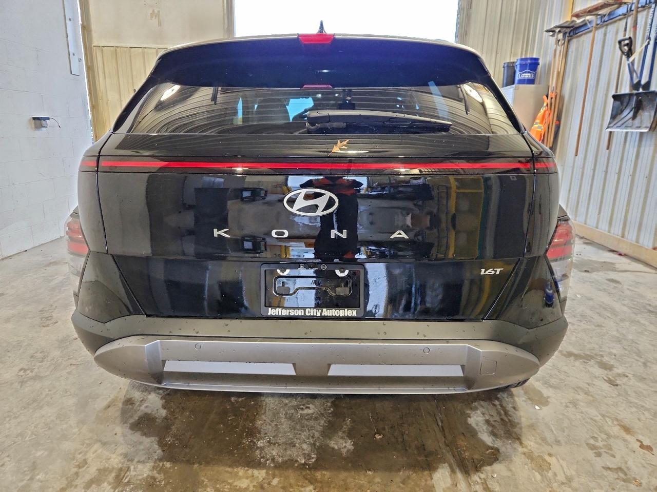 2025 Hyundai Kona Limited VIN: KM8HE3A32SU281577 Lot: 93711215