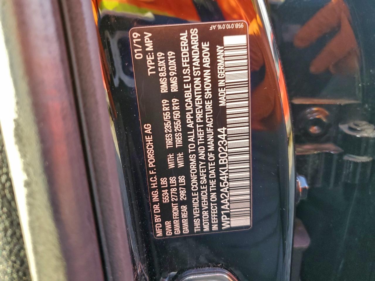 2019 Porsche Macan VIN: WP1AA2A54KLB02344 Lot: 93783365