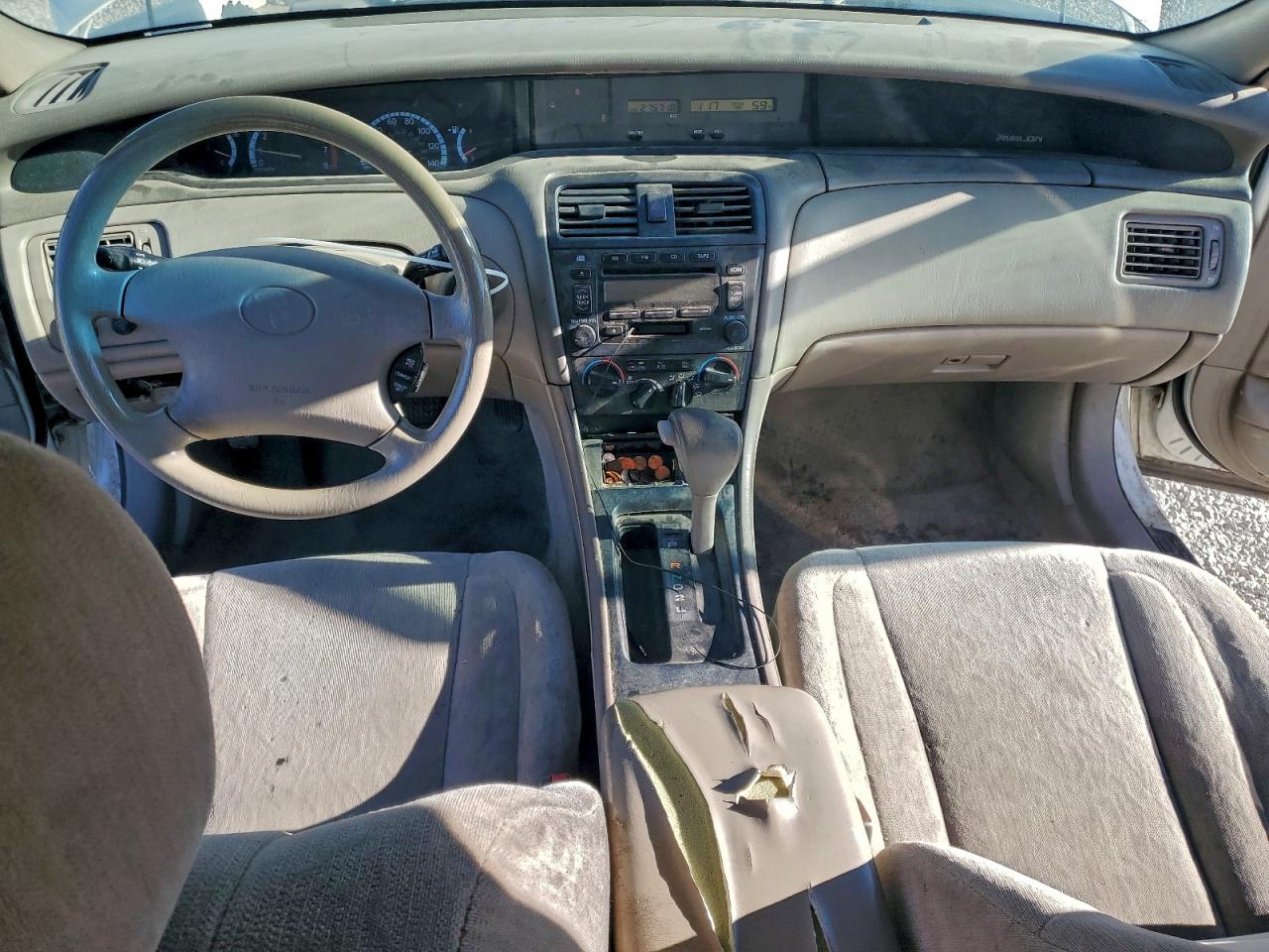 2000 Toyota Avalon Xl VIN: 4T1BF28B0YU018877 Lot: 94086765