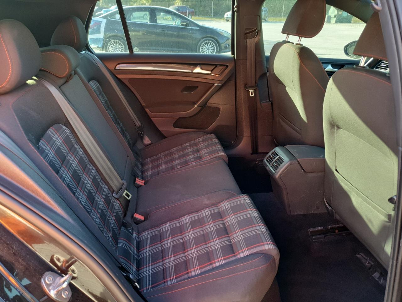 2017 Volkswagen Gti S VIN: 3VW4T7AU0HM071546 Lot: 93667985