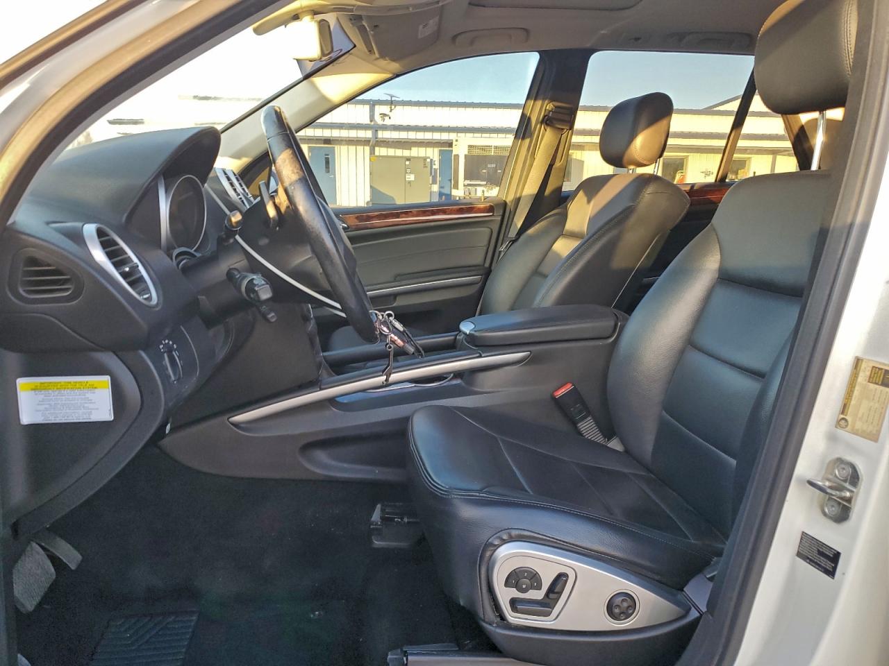 2010 Mercedes-Benz Ml 350 VIN: 4JGBB5GB1AA549690 Lot: 93922945