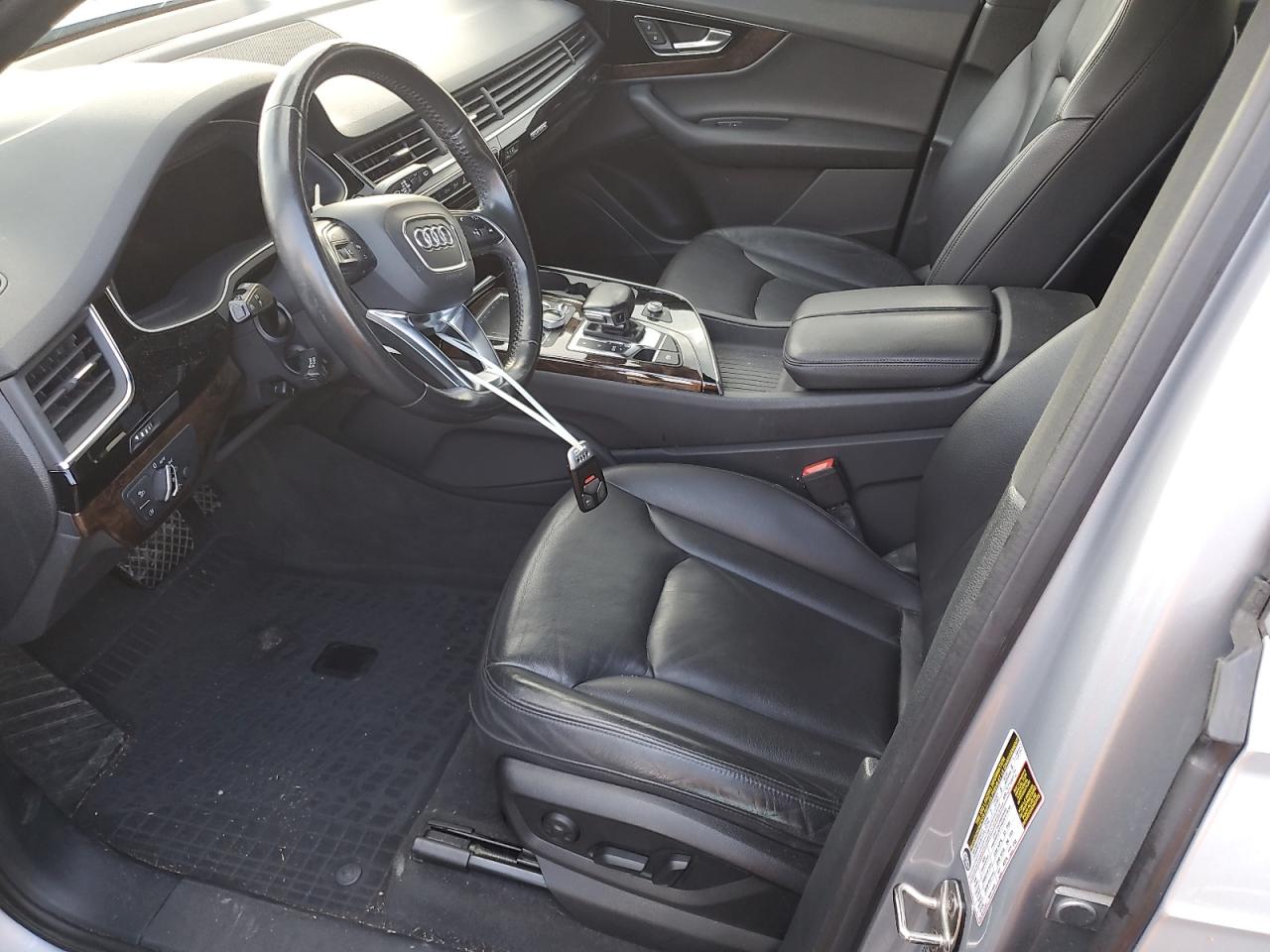 2017 Audi Q7 Premium Plus VIN: WA1LAAF74HD045509 Lot: 93396865