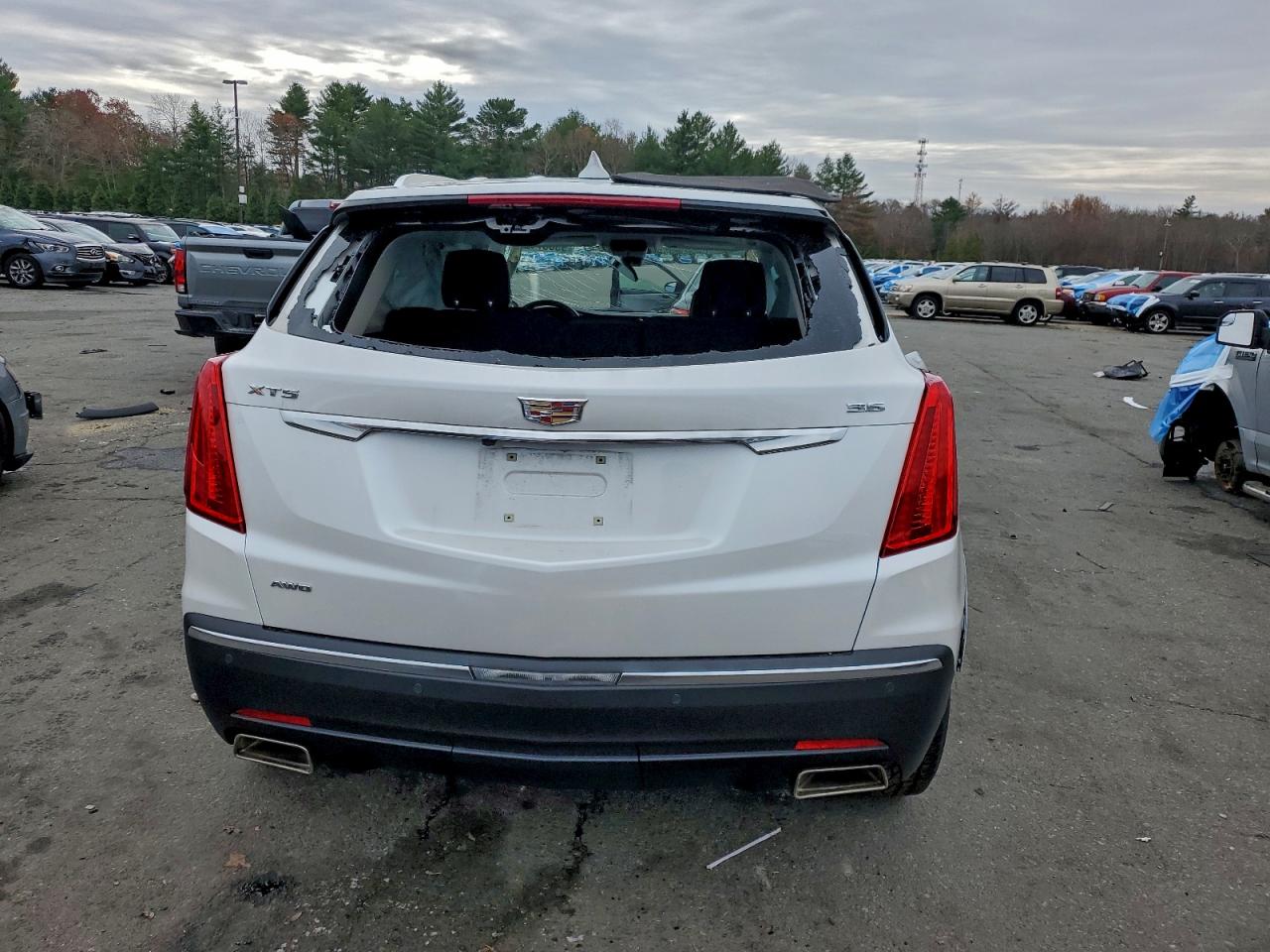 2017 Cadillac Xt5 Luxury VIN: 1GYKNDRS6HZ220315 Lot: 93087125