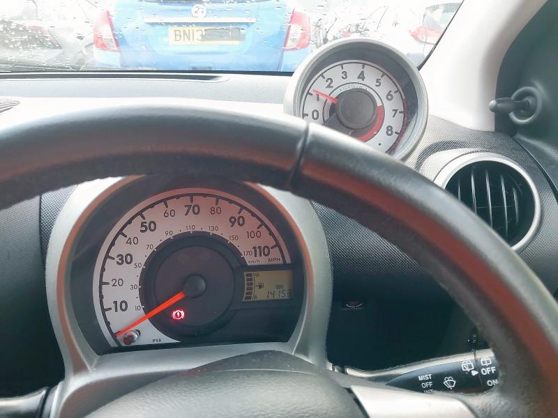 2014 TOYOTA AYGO MOVE