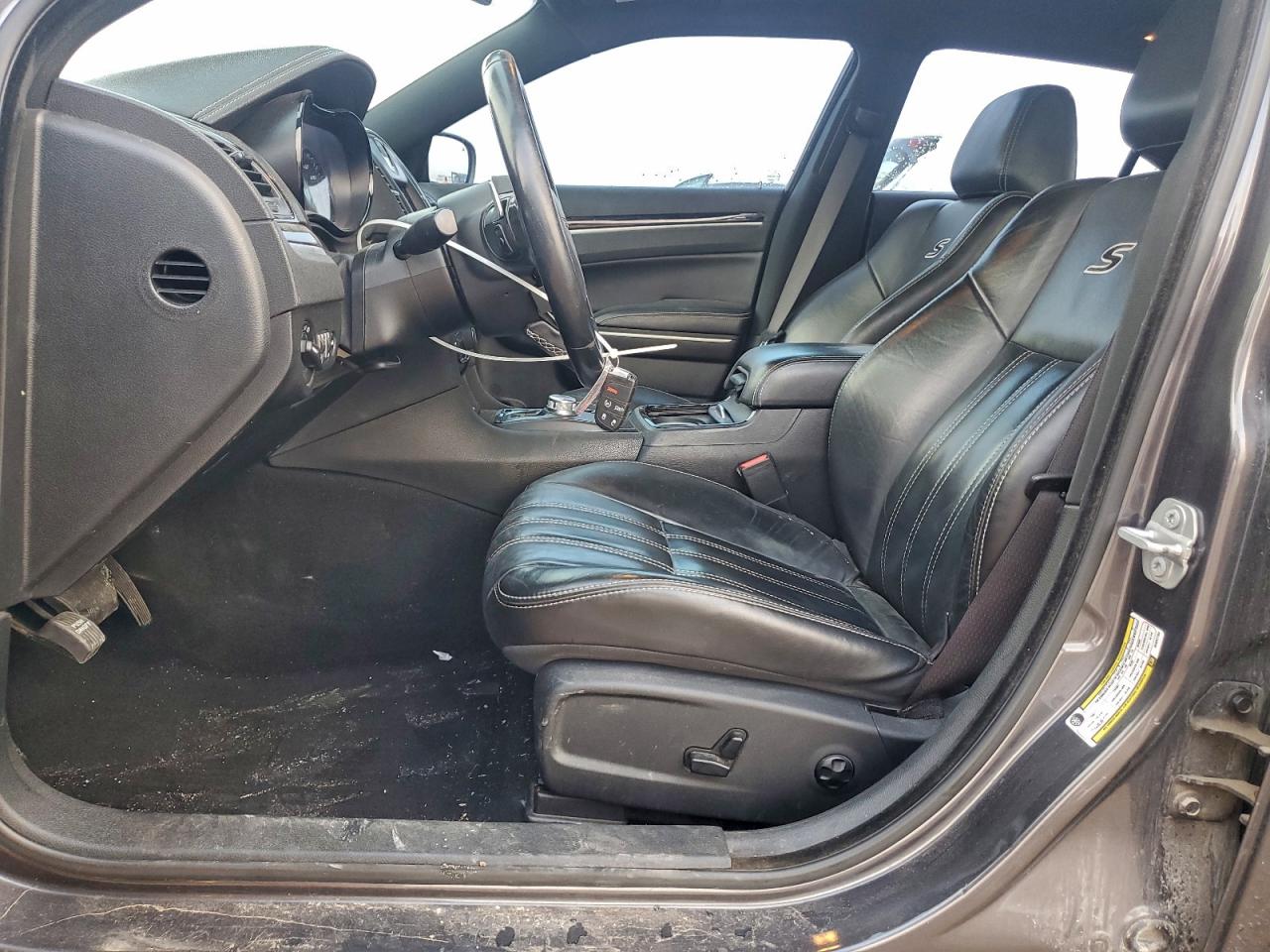 2019 Chrysler 300 S VIN: 2C3CCABG6KH697763 Lot: 94311545