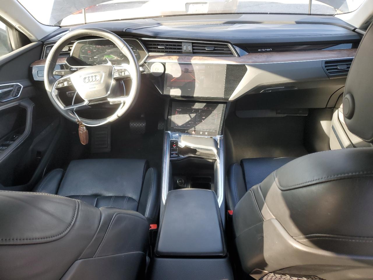 2019 Audi E-Tron Prestige VIN: WA1VAAGE4KB017024 Lot: 91488475