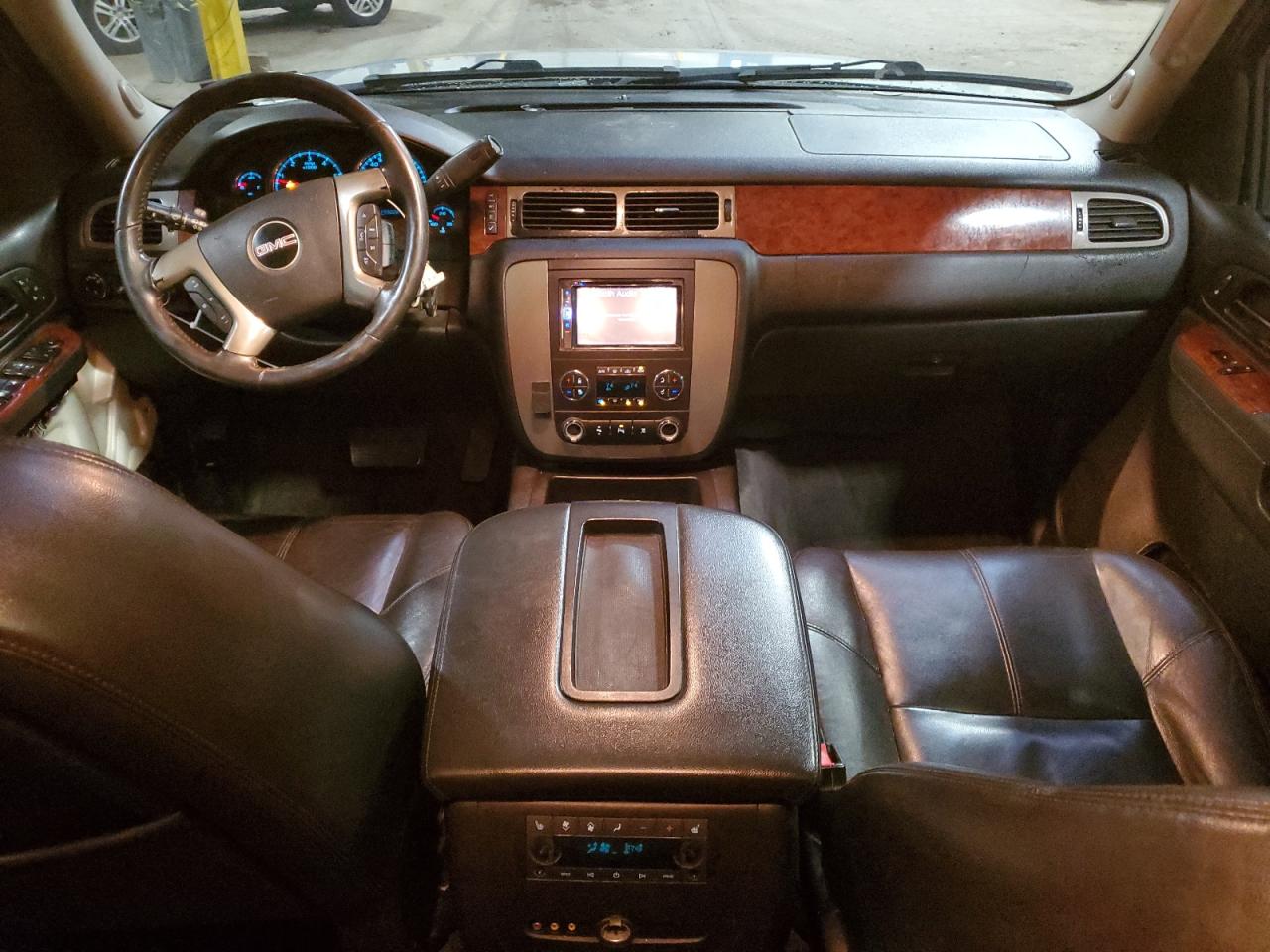 2011 GMC Yukon Slt VIN: 1GKS2CE03BR330683 Lot: 93524125