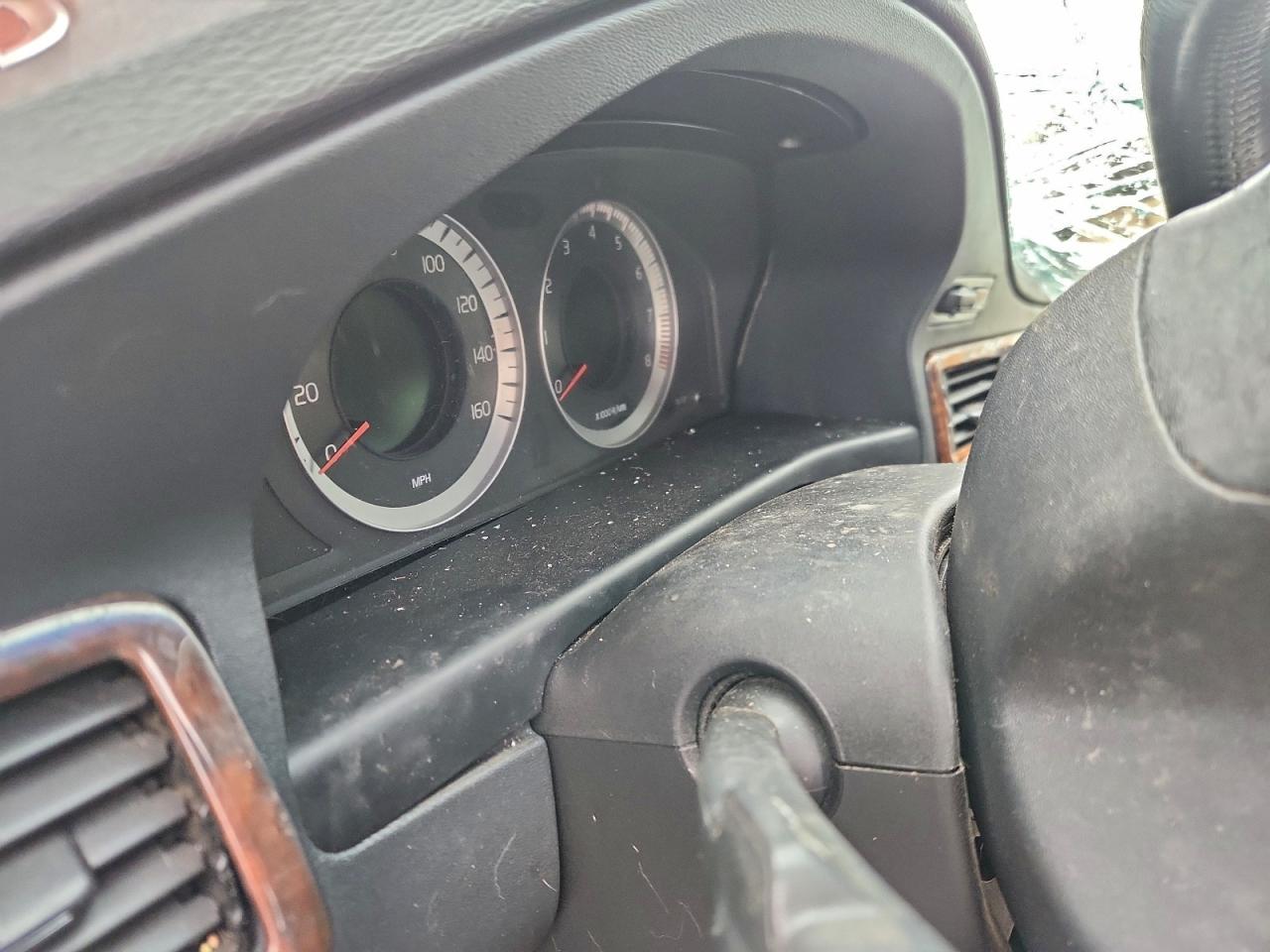 2011 Volvo Xc70 T6 VIN: YV4902BZ7B1098145 Lot: 93141205