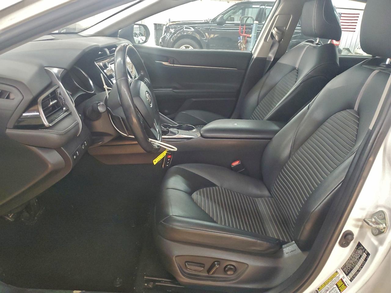 2019 Toyota Camry L VIN: 4T1B11HKXKU686718 Lot: 94284205