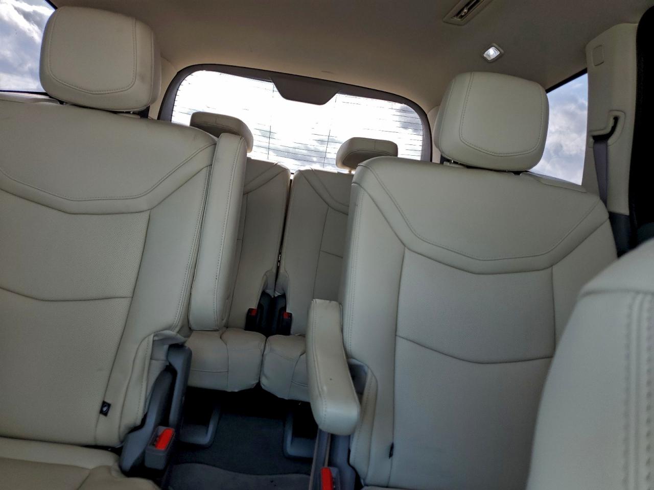 2025 Cadillac Xt6 Premium Luxury VIN: 1GYKPCRSXSZ151740 Lot: 93965395