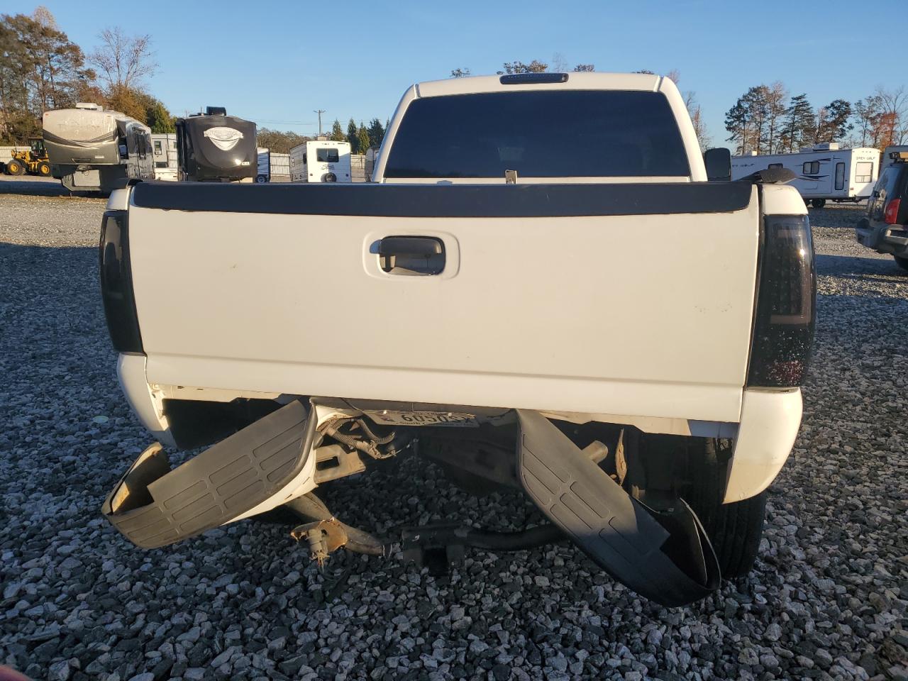 2006 GMC Sierra K2500 Heavy Duty VIN: 1GTHK23276F108708 Lot: 91710825