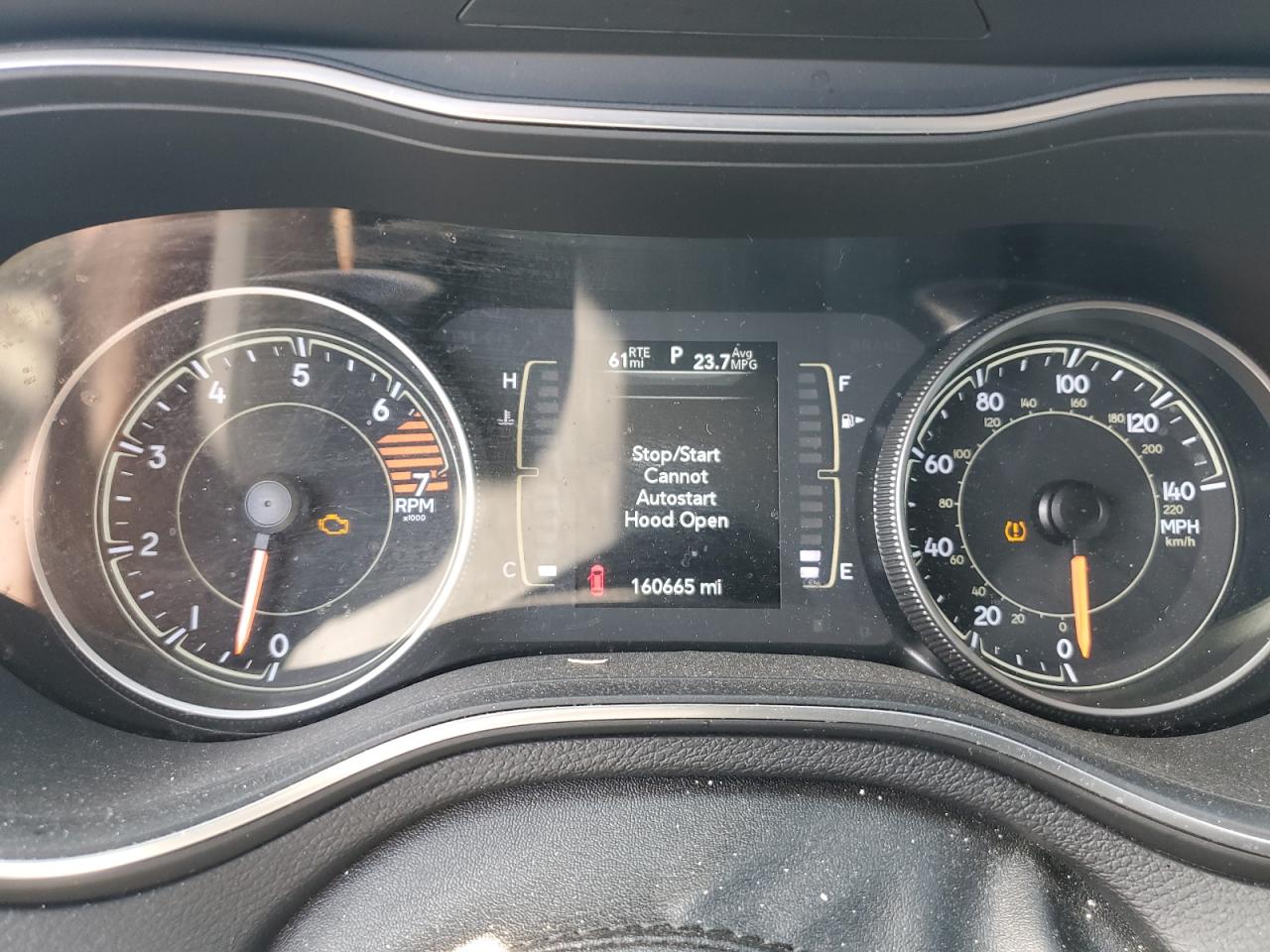 2020 Jeep Cherokee Latitude VIN: 1C4PJLCB4LD556089 Lot: 92940095