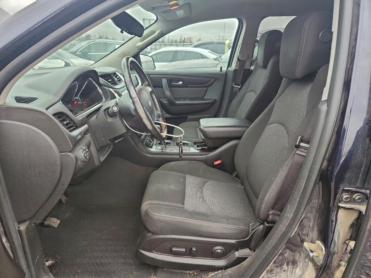 2017 Chevrolet Traverse Lt VIN: 1GNKRGKD4HJ181897 Lot: 93904295