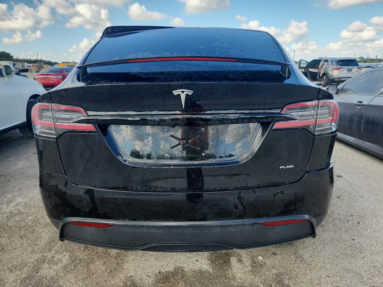 2022 Tesla Model X VIN: 7SAXCBE67NF329708 Lot: 92099555