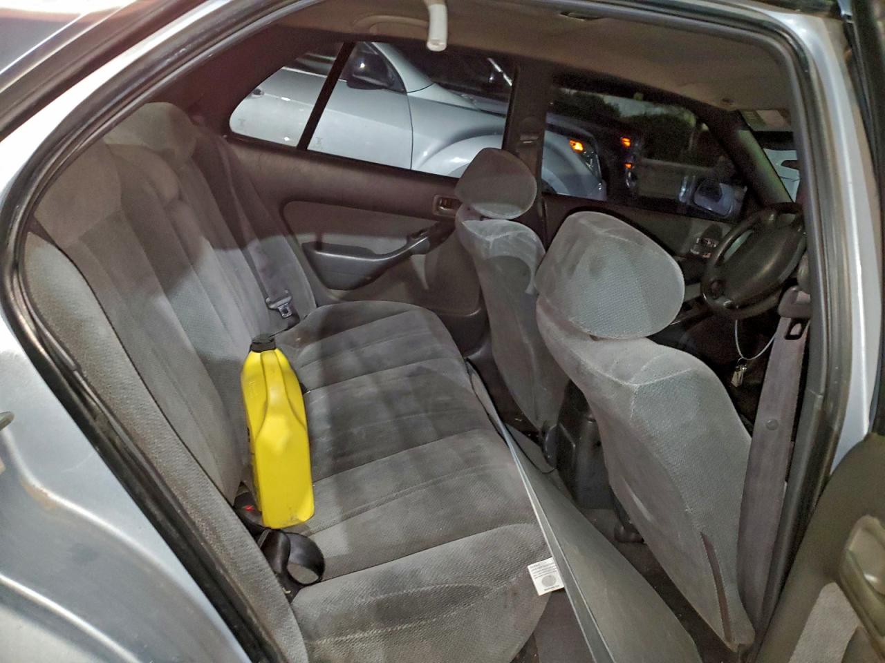 1994 Toyota Camry Le VIN: 4T1SK12E4RU362643 Lot: 95015095